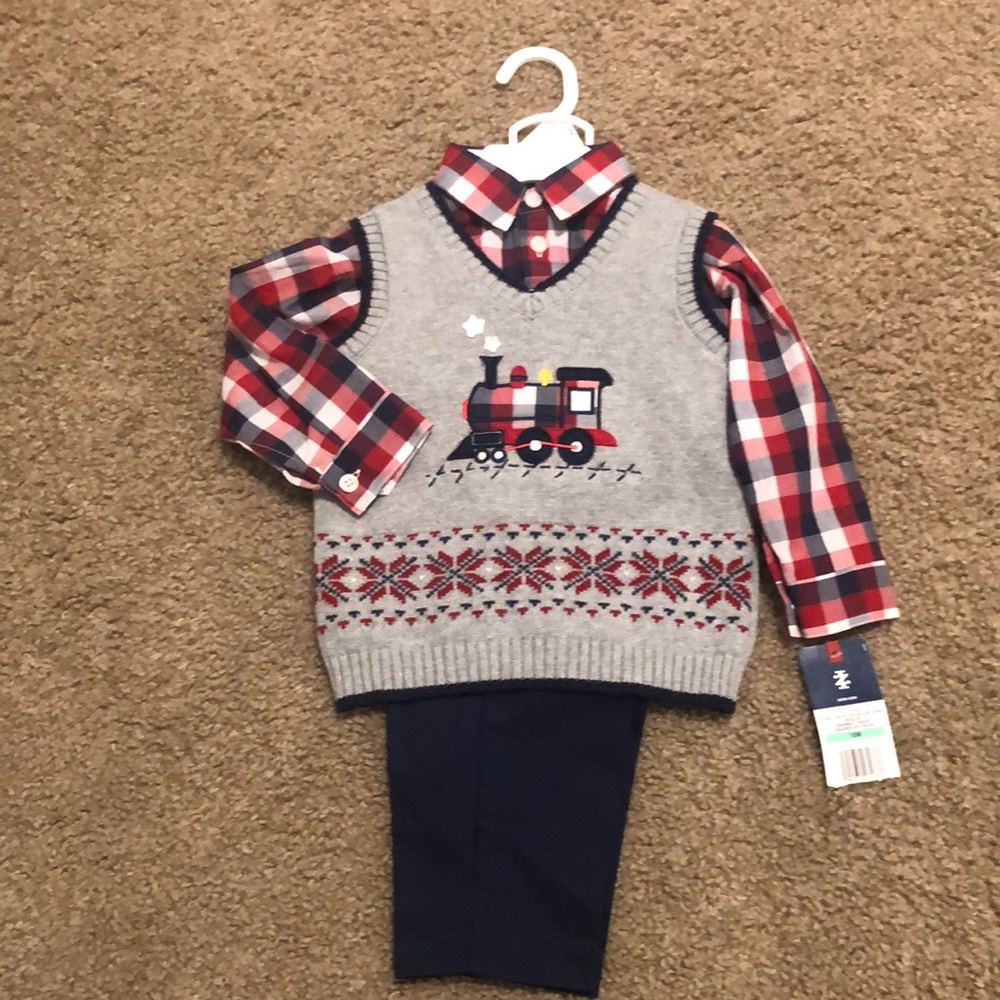 IZOD train sweater set